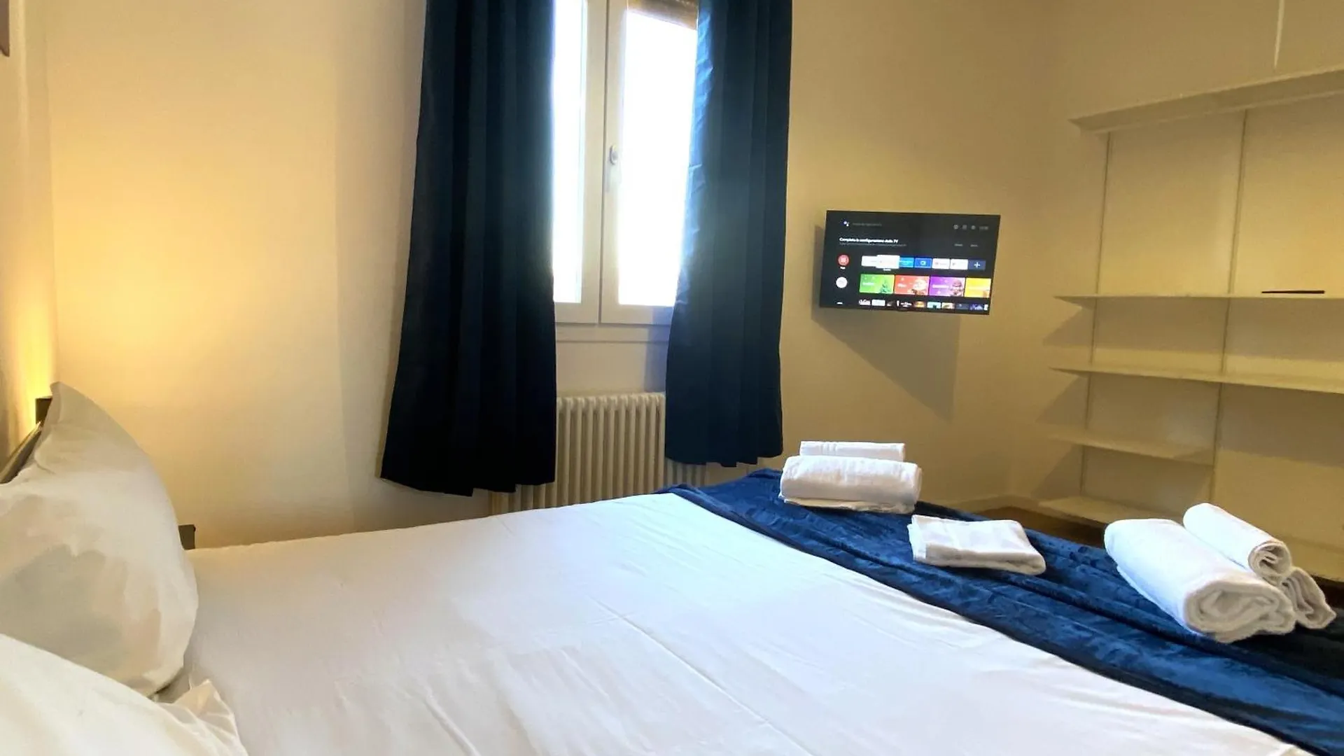 Avantgard Rooms Red Carpet Bologna Vendégház